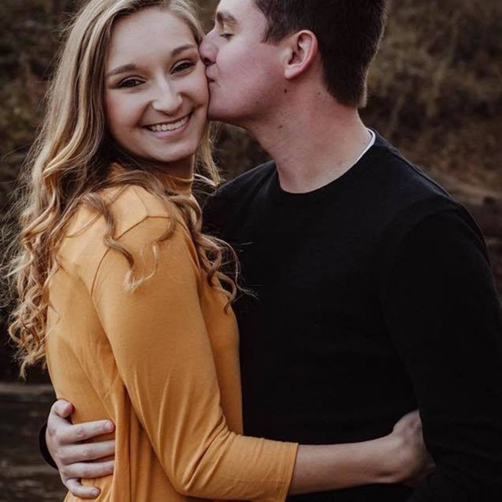 Meet your Posher, Sapphire